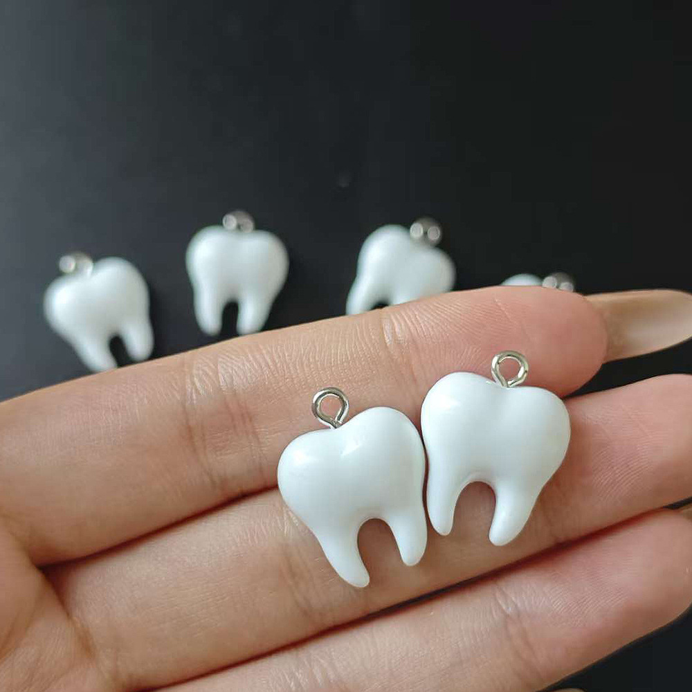 10 Buah Liontin Resin Gigi Put - Resin Art Supplies Near Me ulasan dan harga