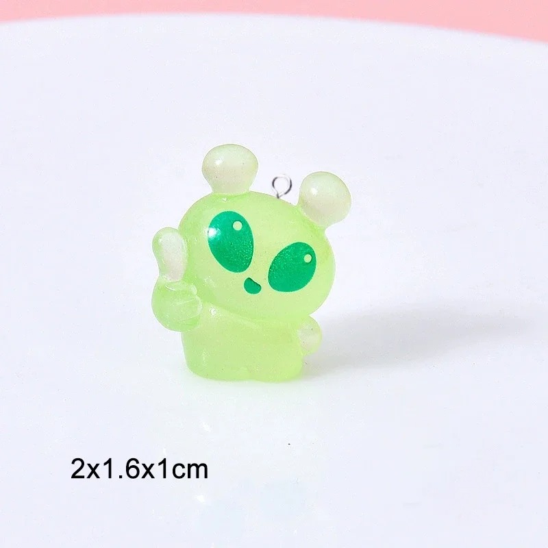 10 Buah Liontin Resin Alien Hi - Resin Art Jewelry Kit ulasan dan harga