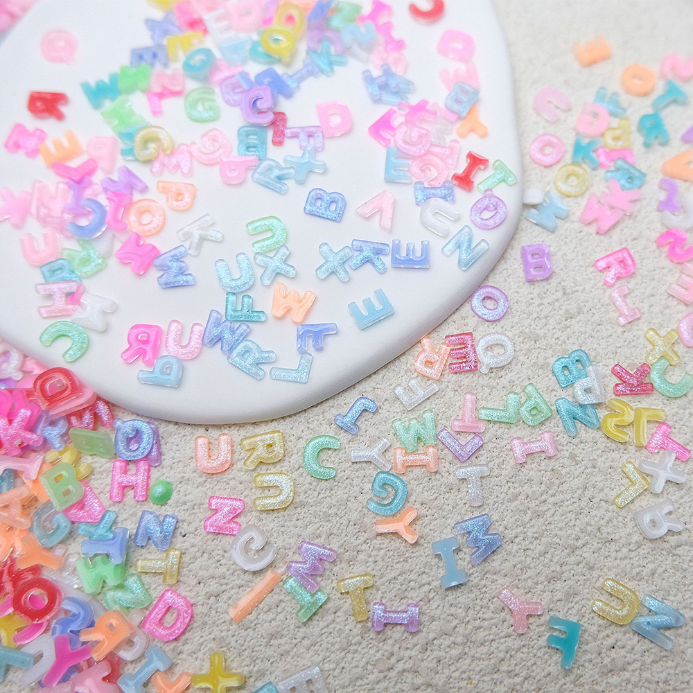 100 Buah Jimat Seni Kuku Huruf - Resin Art Name ulasan dan harga